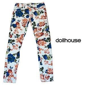 Dollhouse | Juniors White Floral Skinny Jeans | Size 7
